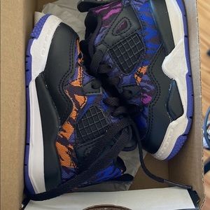 Jordan 4 retro